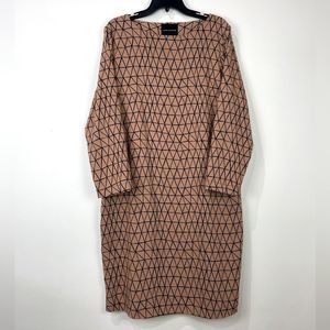 Chic Geometric Midi Dress in Brown and Black